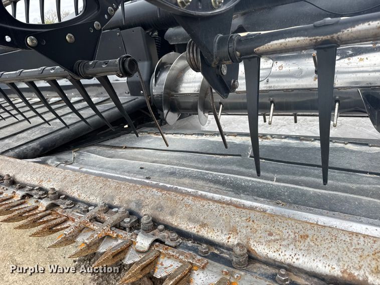 image for item FB7124 MacDon FD75-D Flexdraper flex draper head