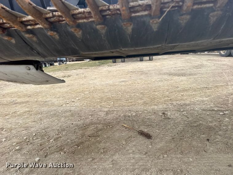 image for item FB7124 MacDon FD75-D Flexdraper flex draper head