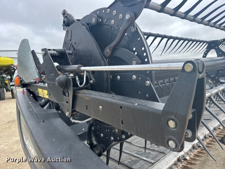 image for item FB7124 MacDon FD75-D Flexdraper flex draper head