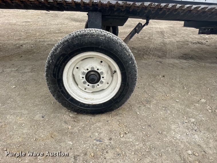 image for item FB7124 MacDon FD75-D Flexdraper flex draper head