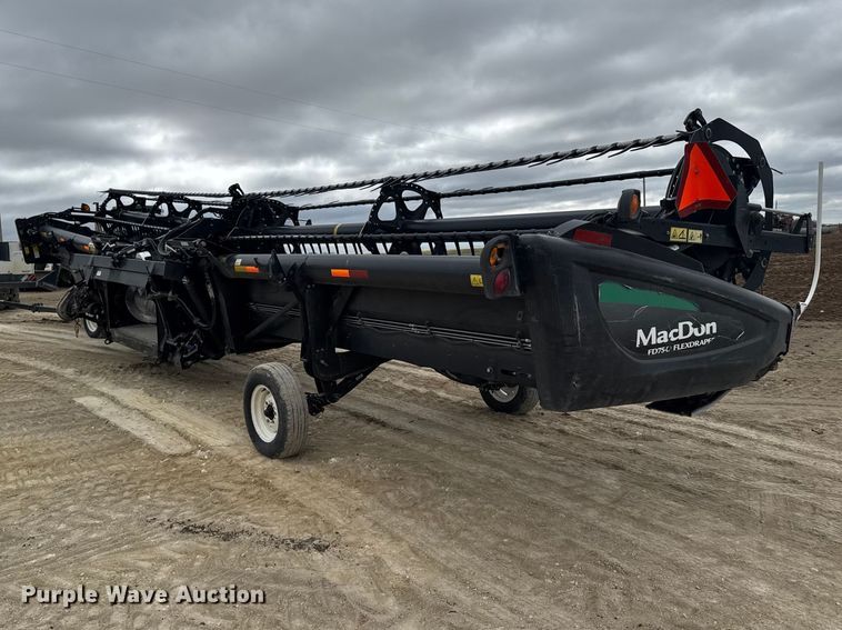 image for item FB7125 MacDon FD75-D Flexdraper flex draper head