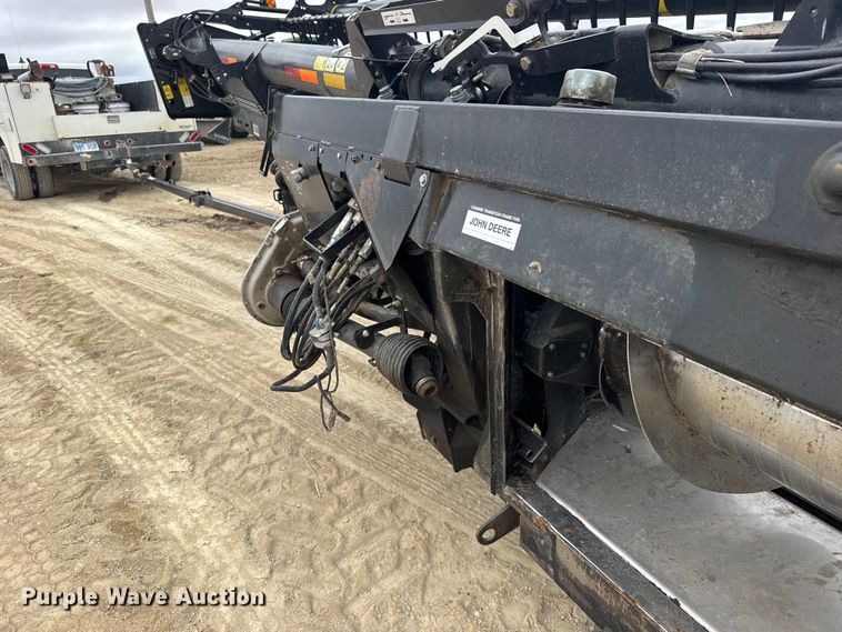 image for item FB7125 MacDon FD75-D Flexdraper flex draper head