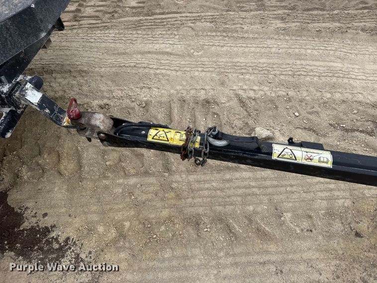 image for item FB7125 MacDon FD75-D Flexdraper flex draper head