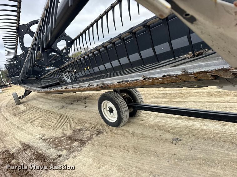 image for item FB7125 MacDon FD75-D Flexdraper flex draper head