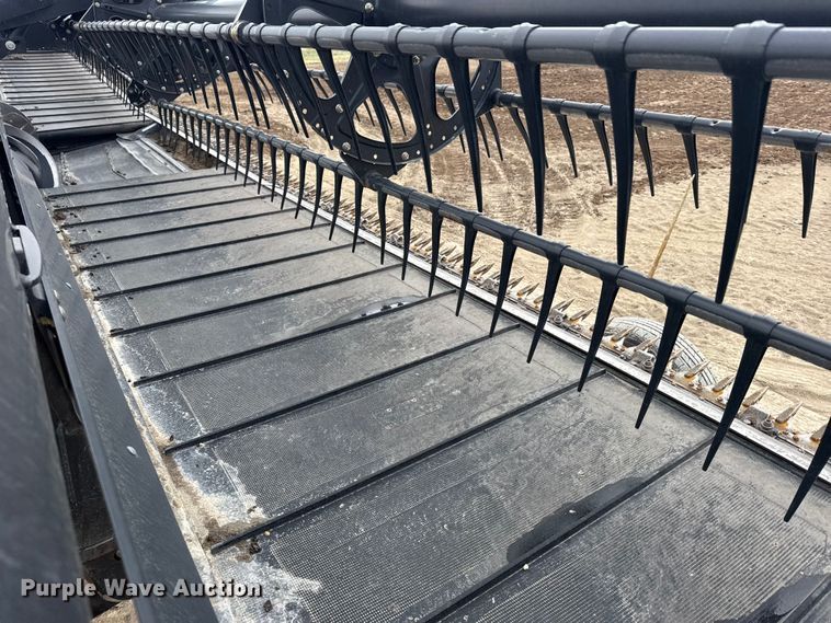 image for item FB7125 MacDon FD75-D Flexdraper flex draper head