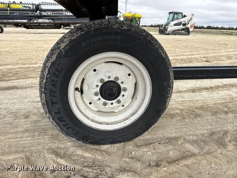 image for item FB7125 MacDon FD75-D Flexdraper flex draper head