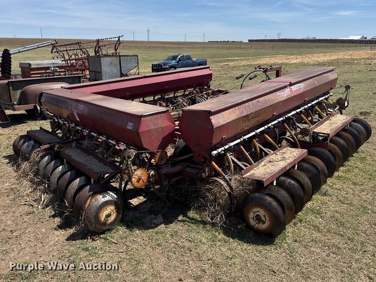 image for item FB7134 CrustBuster hoe grain drill