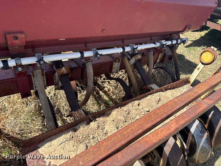 image for item FB7134 CrustBuster hoe grain drill