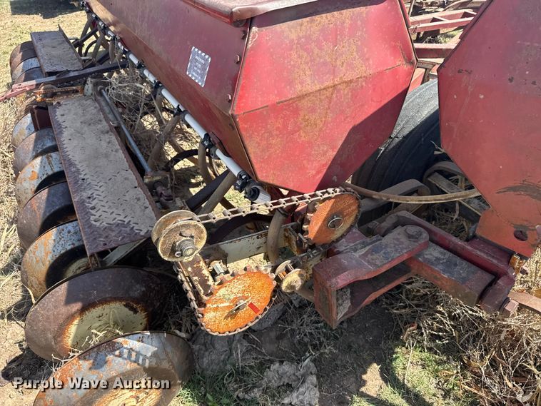 image for item FB7134 CrustBuster hoe grain drill
