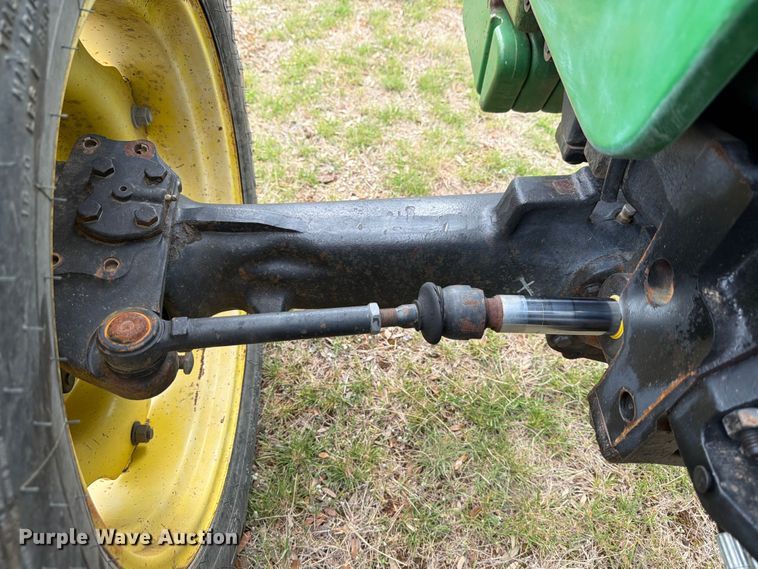 image for item FB8108 2007 John Deere 5205 MFWD tractor