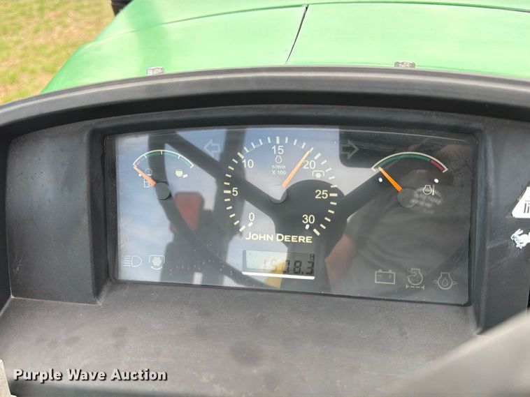image for item FB8108 2007 John Deere 5205 MFWD tractor