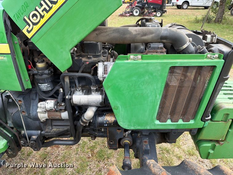 image for item FB8108 2007 John Deere 5205 MFWD tractor