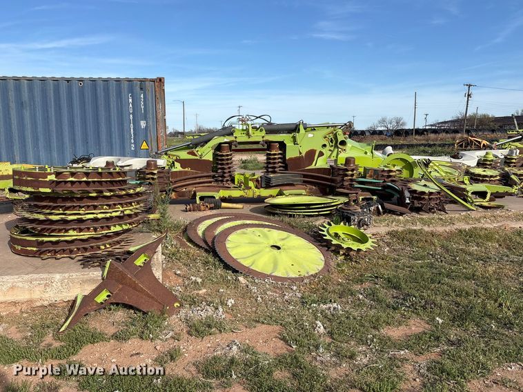 image for item FC2046 2016 Claas Orbis 900 rotary forage head