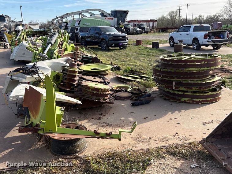 image for item FC2046 2016 Claas Orbis 900 rotary forage head