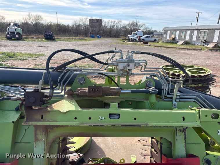 image for item FC2046 2016 Claas Orbis 900 rotary forage head