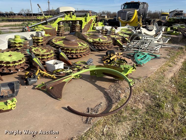 image for item FC2047 2019 Claas Orbis 900 rotary forage head