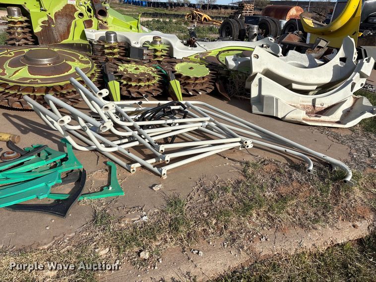 image for item FC2047 2019 Claas Orbis 900 rotary forage head