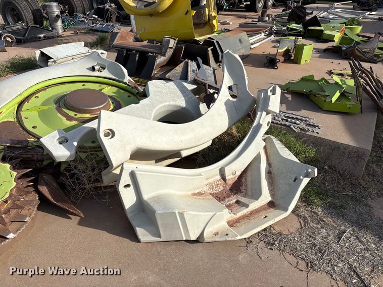image for item FC2047 2019 Claas Orbis 900 rotary forage head