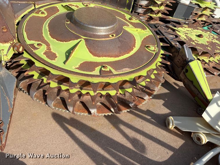 image for item FC2047 2019 Claas Orbis 900 rotary forage head
