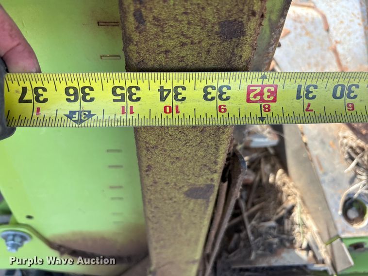 image for item FC2047 2019 Claas Orbis 900 rotary forage head