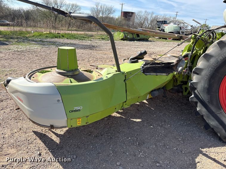 image for item FC2048 2019 Claas Orbis 750 rotary forage head