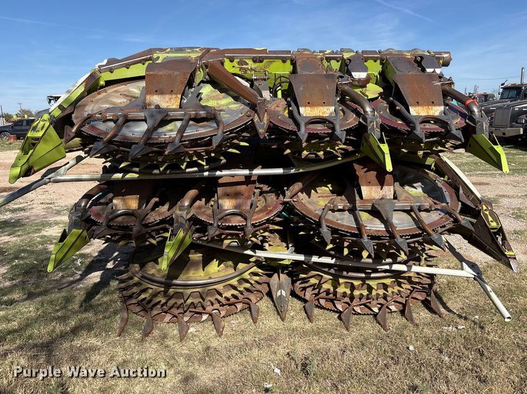 image for item FC2049 2014 Claas Orbis 900 rotary forage head