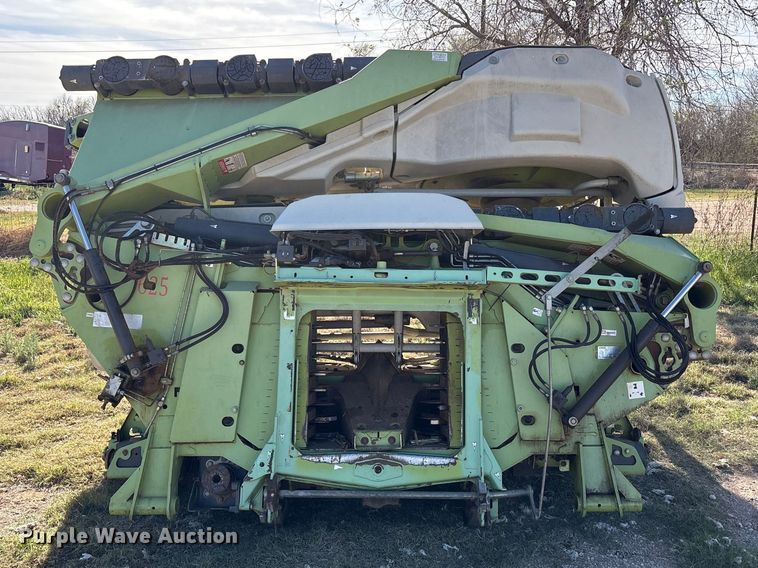 image for item FC2049 2014 Claas Orbis 900 rotary forage head