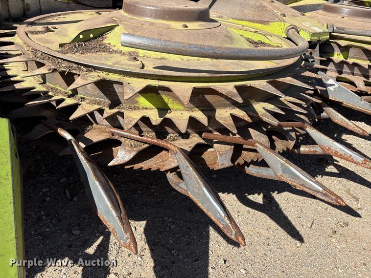 image for item FC2049 2014 Claas Orbis 900 rotary forage head