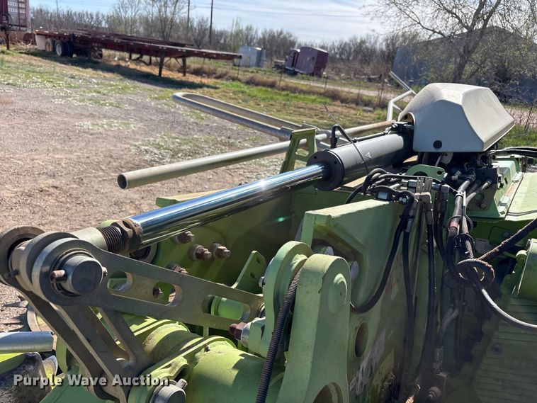 image for item FC2049 2014 Claas Orbis 900 rotary forage head