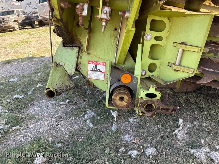 image for item FC2049 2014 Claas Orbis 900 rotary forage head