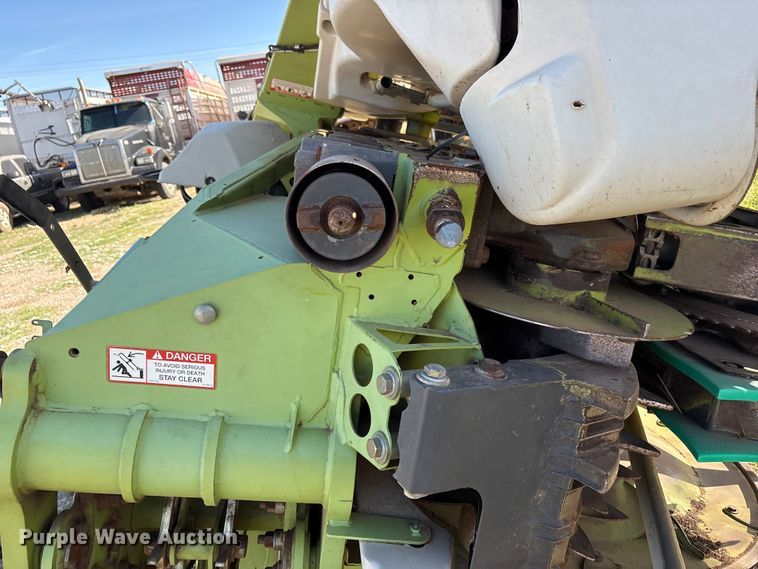 image for item FC2049 2014 Claas Orbis 900 rotary forage head