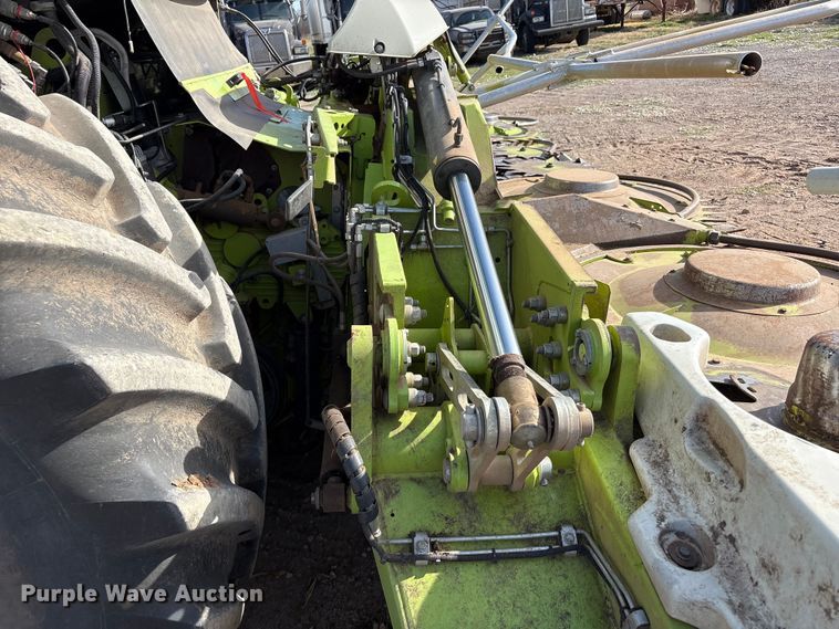 image for item FC2050 2019 Claas Orbis 900 rotary forage head