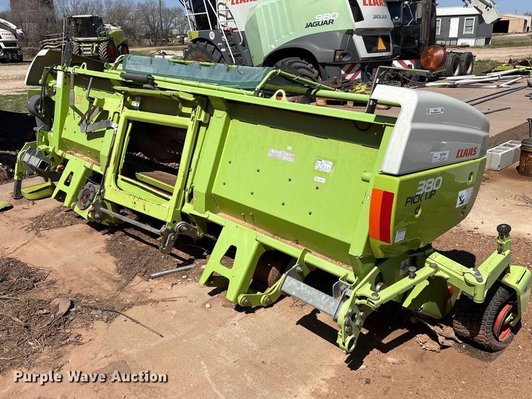 image for item FC2052 2016 Claas 380 L35 pickup head