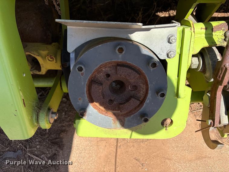 image for item FC2052 2016 Claas 380 L35 pickup head
