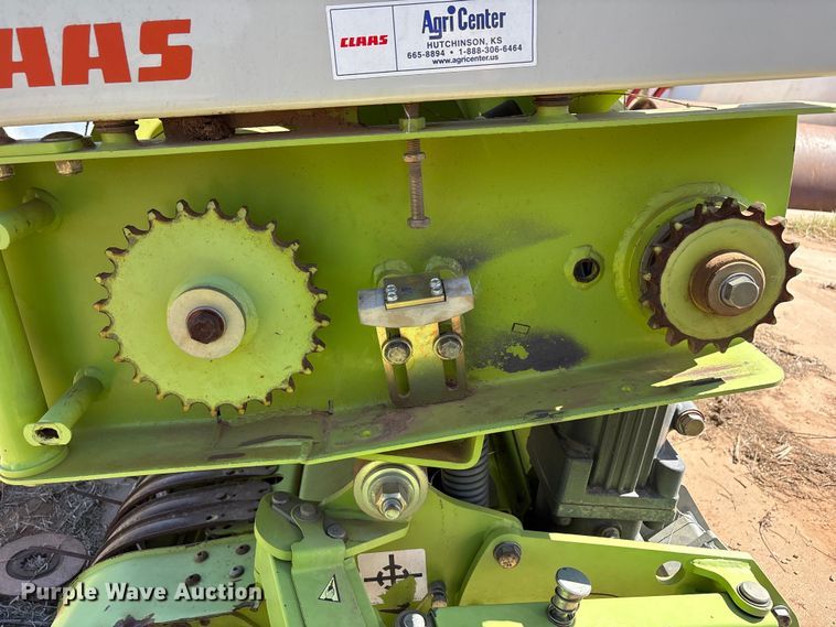 image for item FC2052 2016 Claas 380 L35 pickup head