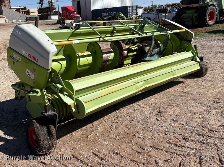 image for item FC2053 2014 Claas 380 L35 380 pick up head