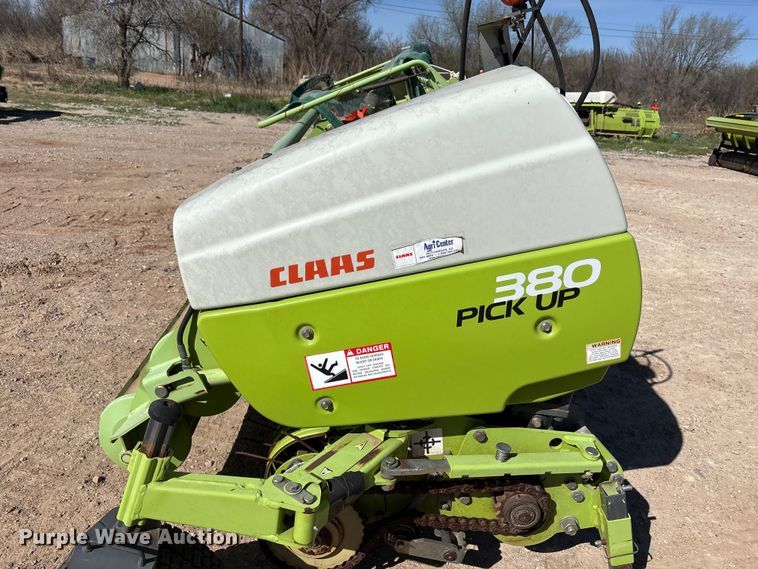 image for item FC2053 2014 Claas 380 L35 380 pick up head