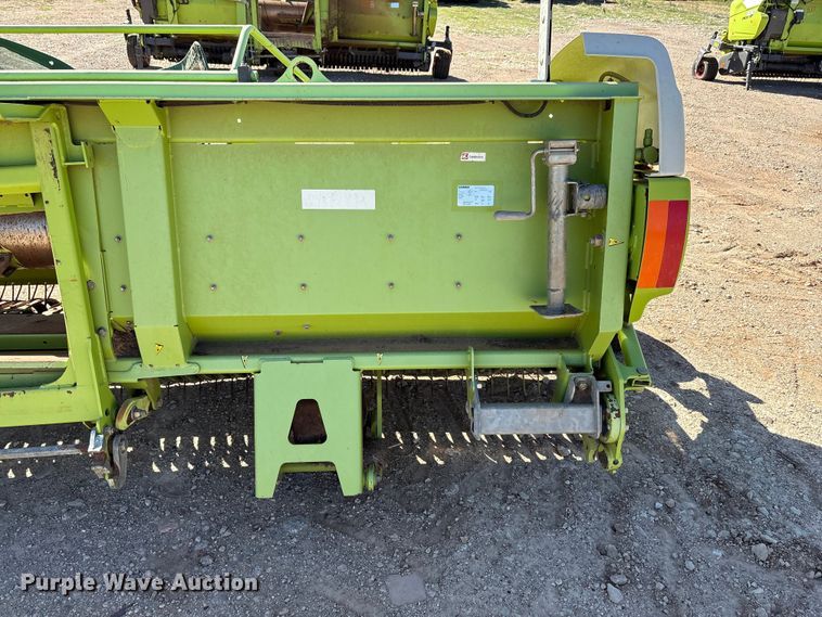 image for item FC2053 2014 Claas 380 L35 380 pick up head