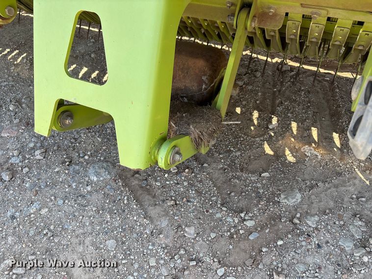 image for item FC2053 2014 Claas 380 L35 380 pick up head