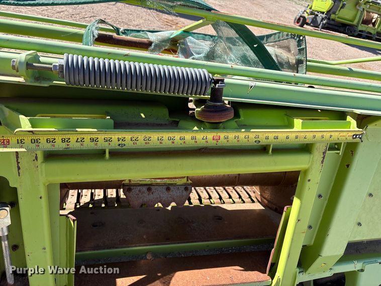 image for item FC2053 2014 Claas 380 L35 380 pick up head