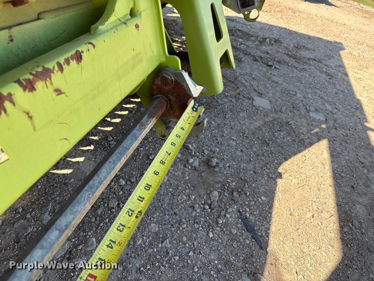 image for item FC2053 2014 Claas 380 L35 380 pick up head