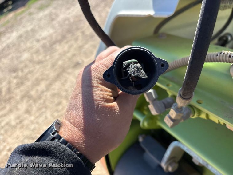 image for item FC2053 2014 Claas 380 L35 380 pick up head