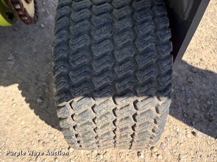 image for item FC2053 2014 Claas 380 L35 380 pick up head