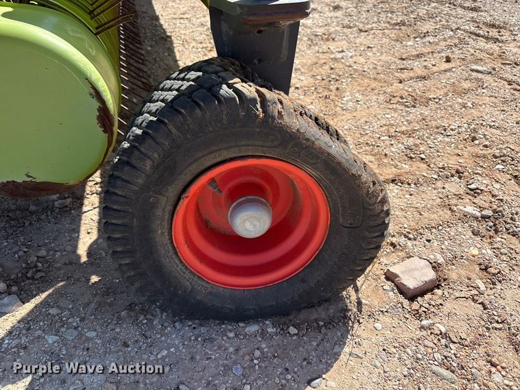 image for item FC2053 2014 Claas 380 L35 380 pick up head