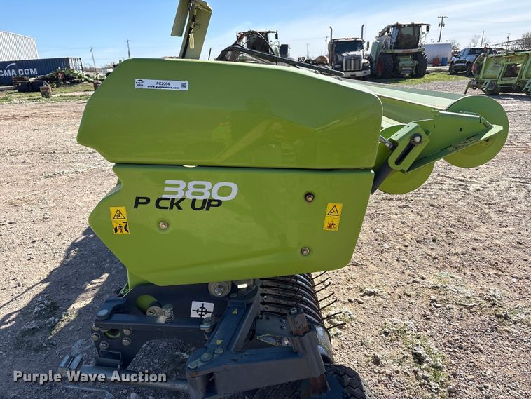 image for item FC2054 2017 Claas 380 L36 pickup head