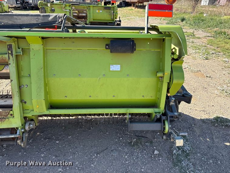 image for item FC2054 2017 Claas 380 L36 pickup head