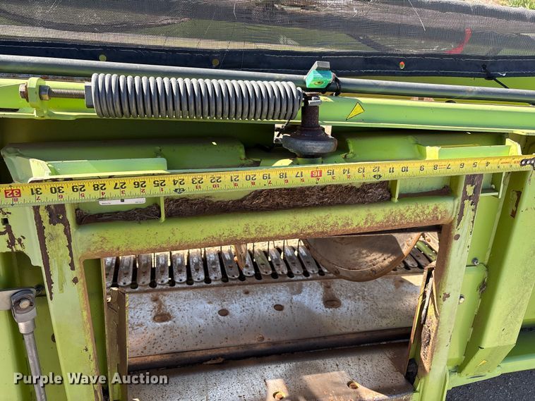 image for item FC2054 2017 Claas 380 L36 pickup head