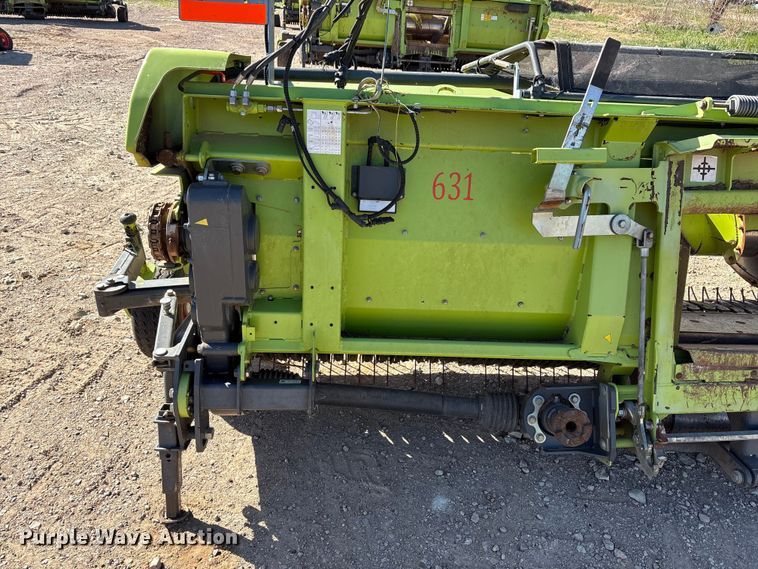 image for item FC2054 2017 Claas 380 L36 pickup head