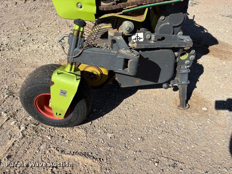 image for item FC2054 2017 Claas 380 L36 pickup head