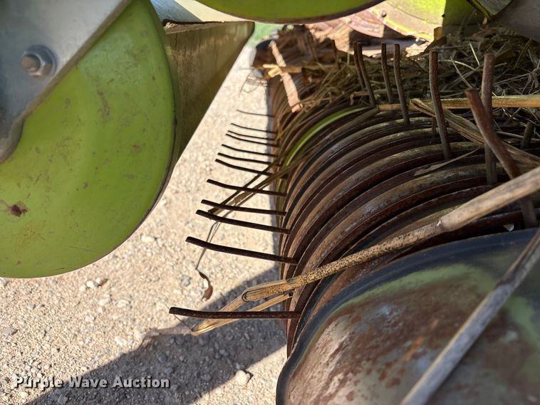 image for item FC2055 2020 Claas 380 L36 pickup head